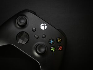 Read more about the article Why you should let your xbox download games when off